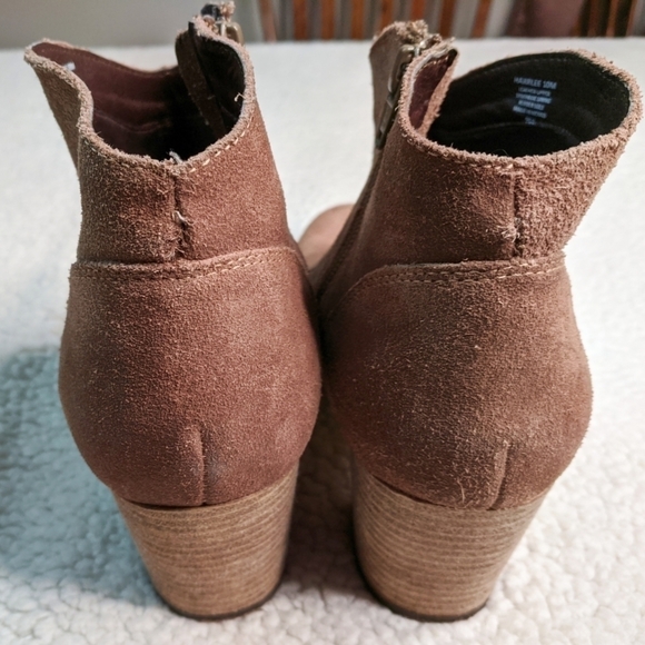 Suede leather Steve Madden Harrlee ankle boots size 10 ~EUC~ - Picture 2 of 8